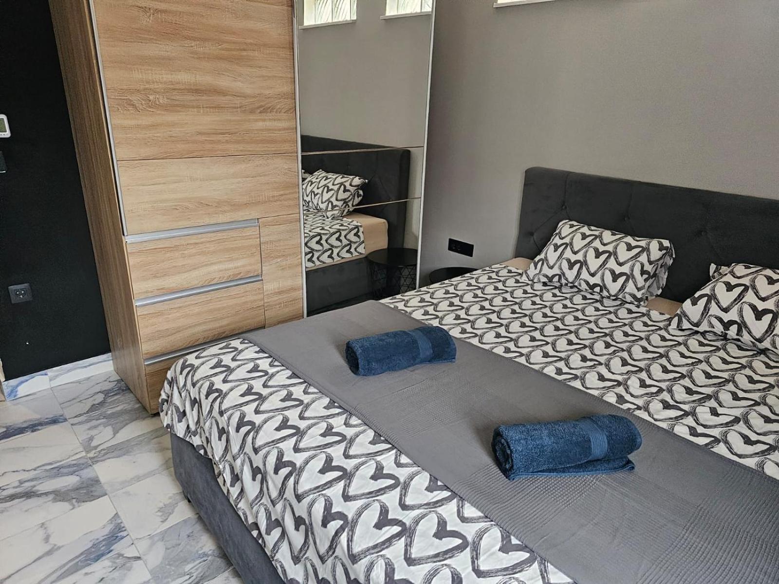 Aparthotel Allegra *