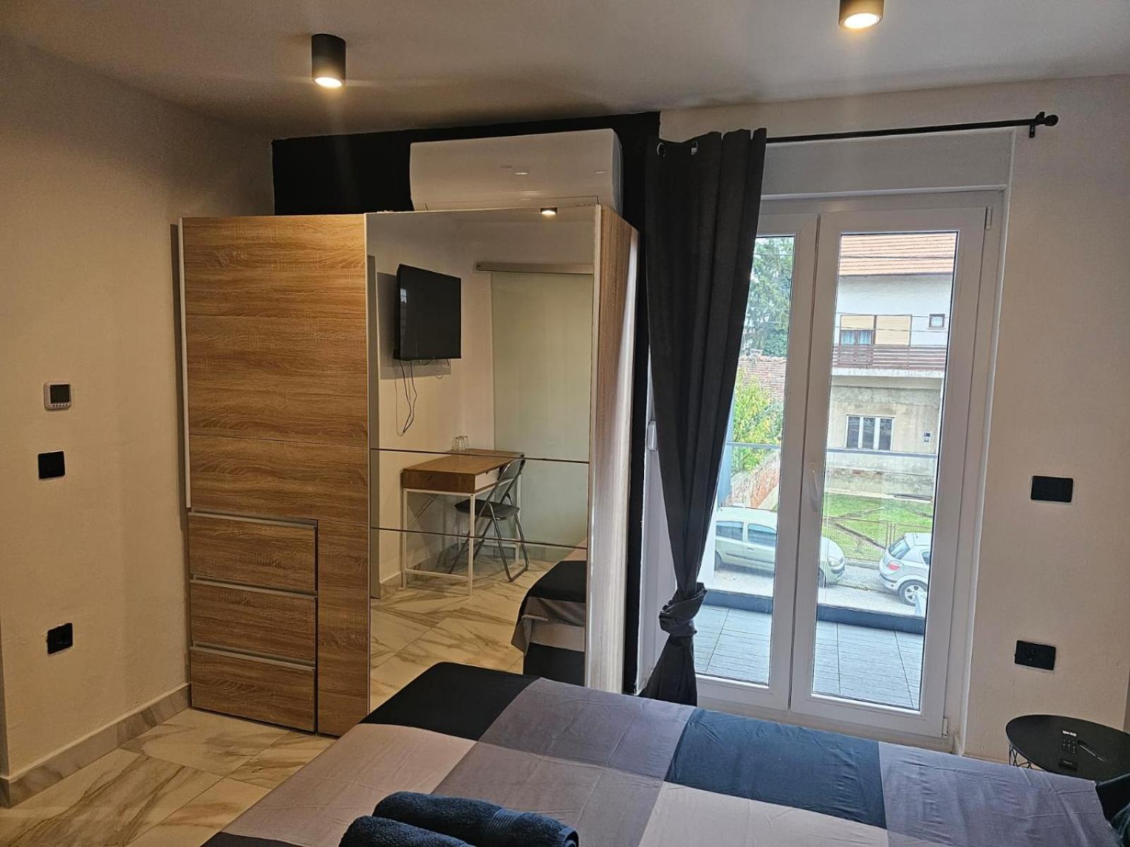 Allegra * Zagreb
